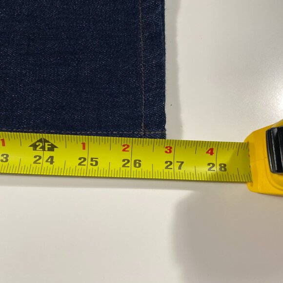 Uniqlo x J.W.Anderson Dark Wash Relaxed Fit Cropped Jeans men's size 33x27 - Picture 9 of 10